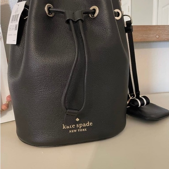 💯 Kate Spade bucket bag - Picture 8 of 17